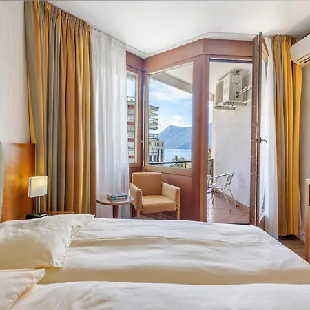 Delfino 3* 盧加諾